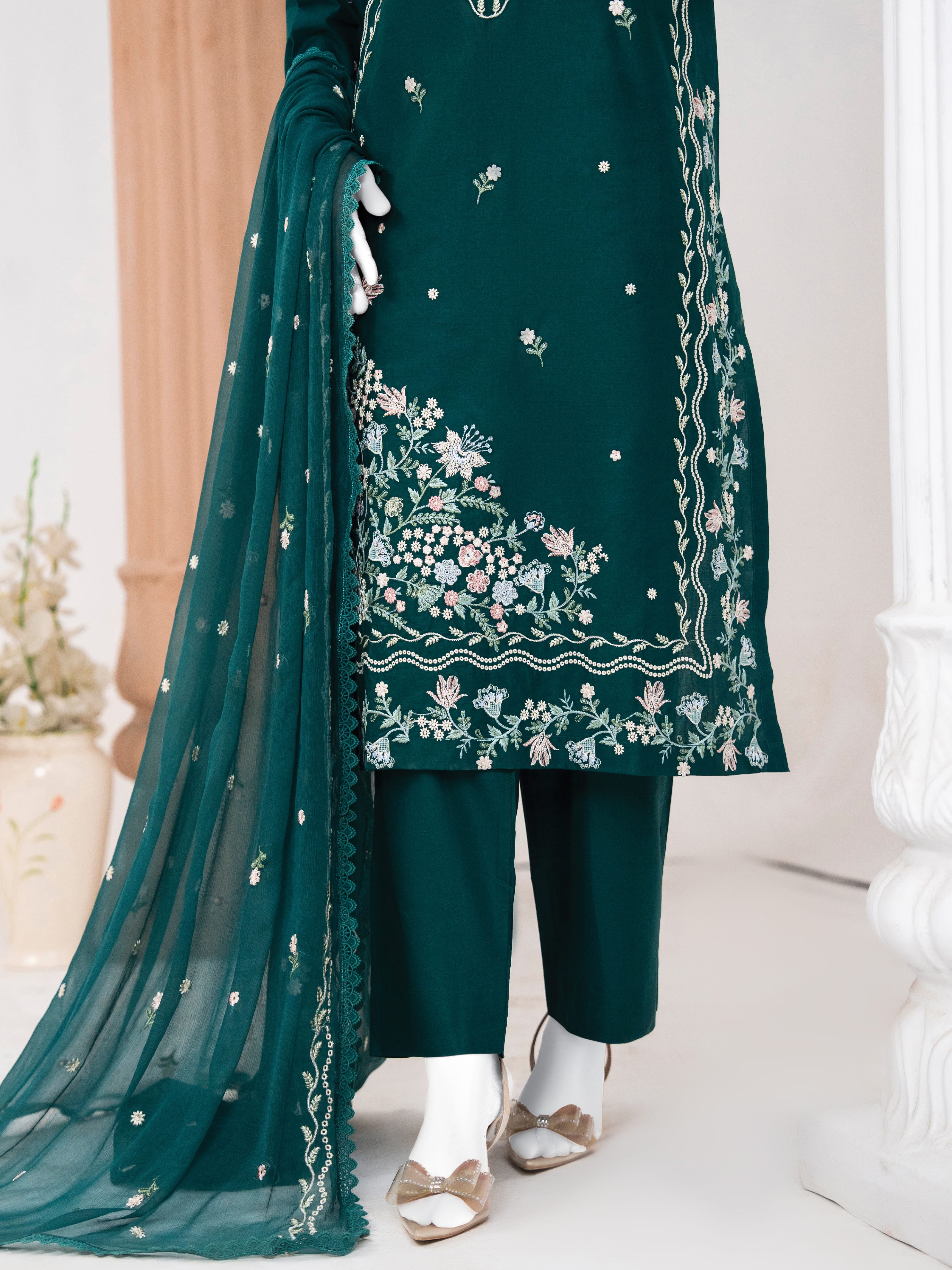 Embroidered Lawn | Stitched