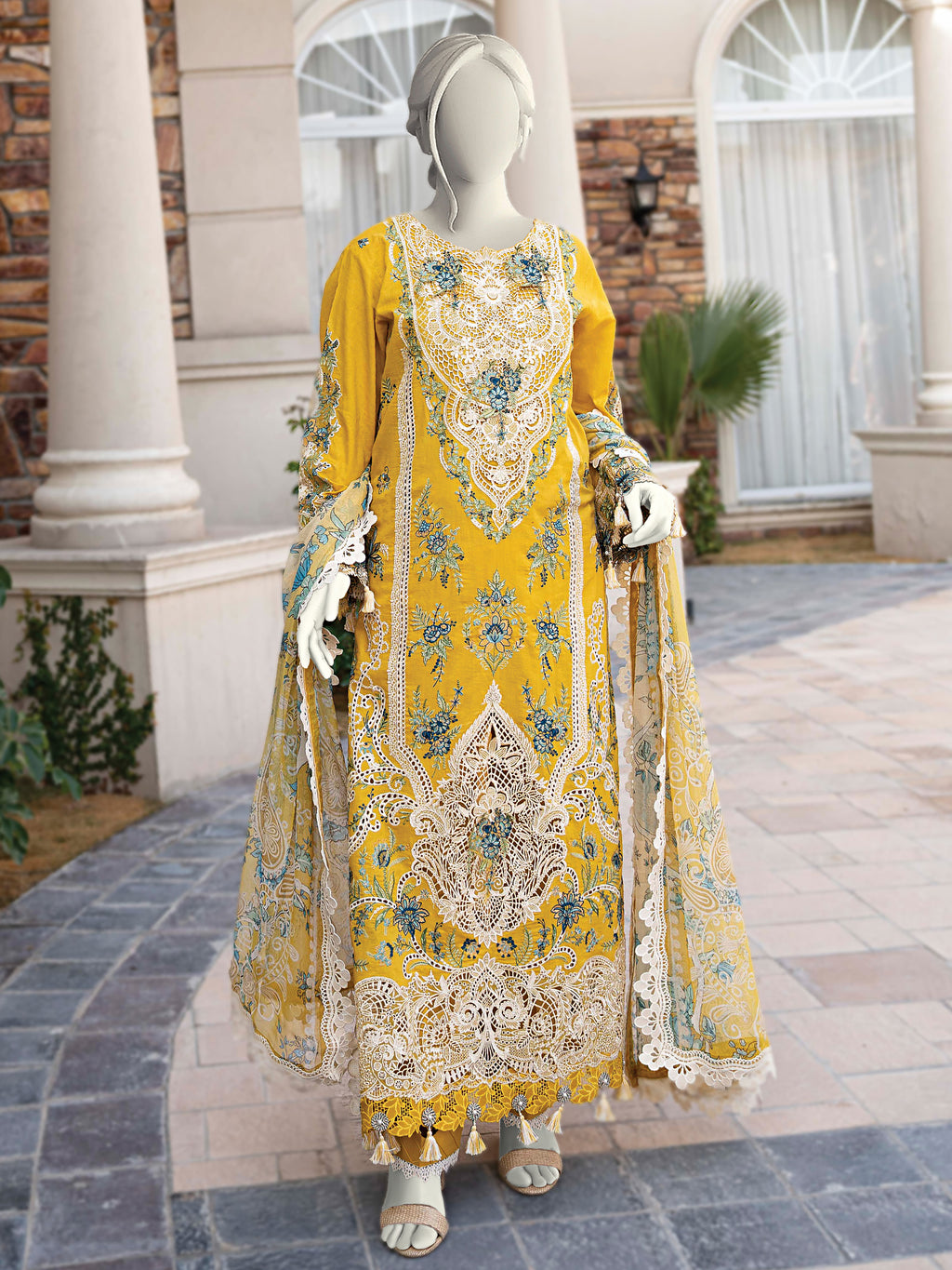 Pale Sun | Unstitched